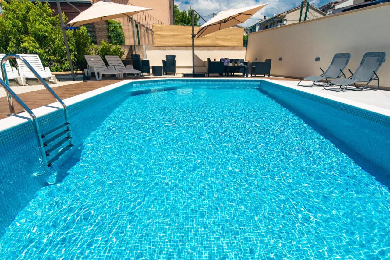 Oleander Apartment Malinska Luaran gambar