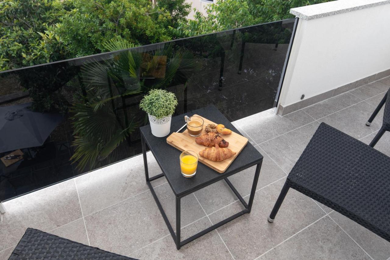 Oleander Apartment Malinska Luaran gambar